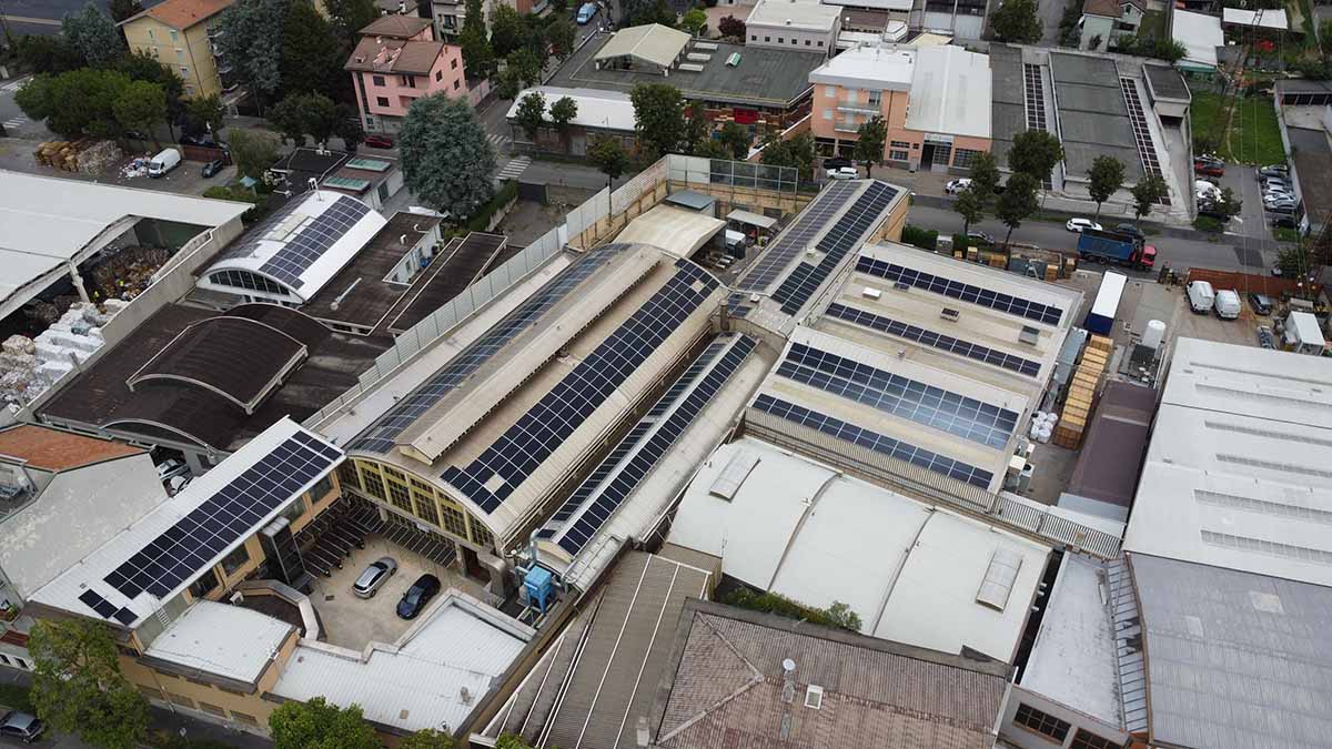 Progetto fotovoltaico per De Nora