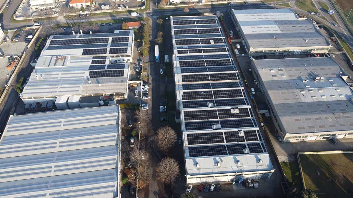 Progetto fotovoltaico per Profili Lonatesi